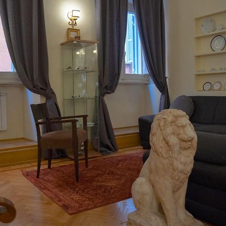 Mgpgroup Guest House Navona Rome Bagian luar foto