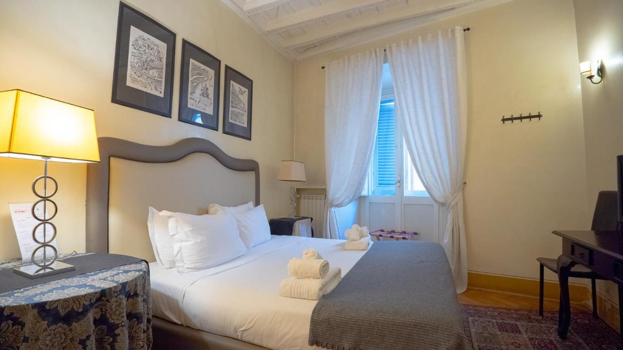 Mgpgroup Guest House Navona Rome Bagian luar foto
